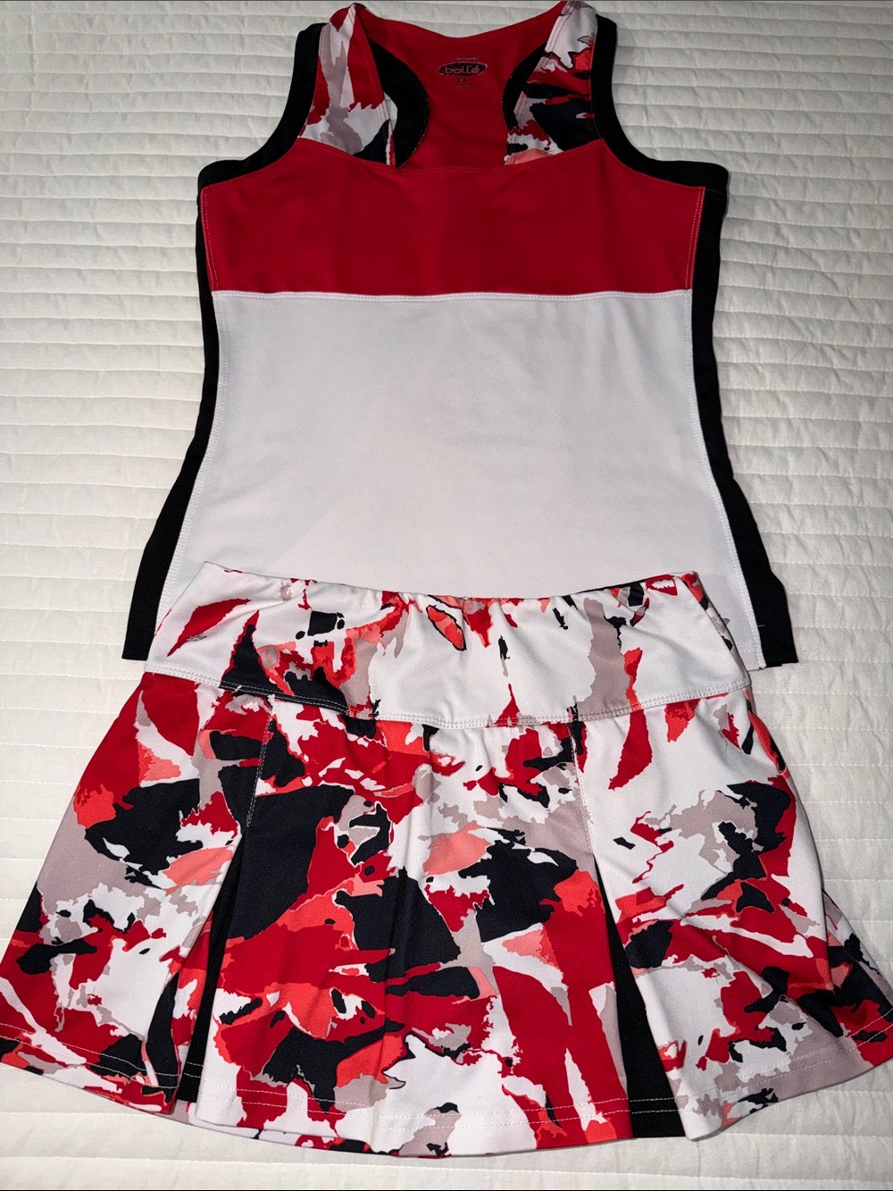 bolle Red White Black Printed Skirt Set